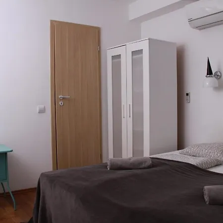 Fuer 8 Personen Ca 60 Qm In Siofok, Westungarn Plattensee - B56352
