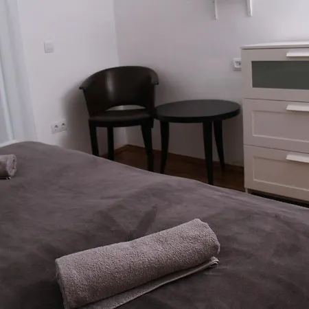 Fuer 8 Personen Ca 60 Qm In Siofok, Westungarn Plattensee - B56352 * 시오포크